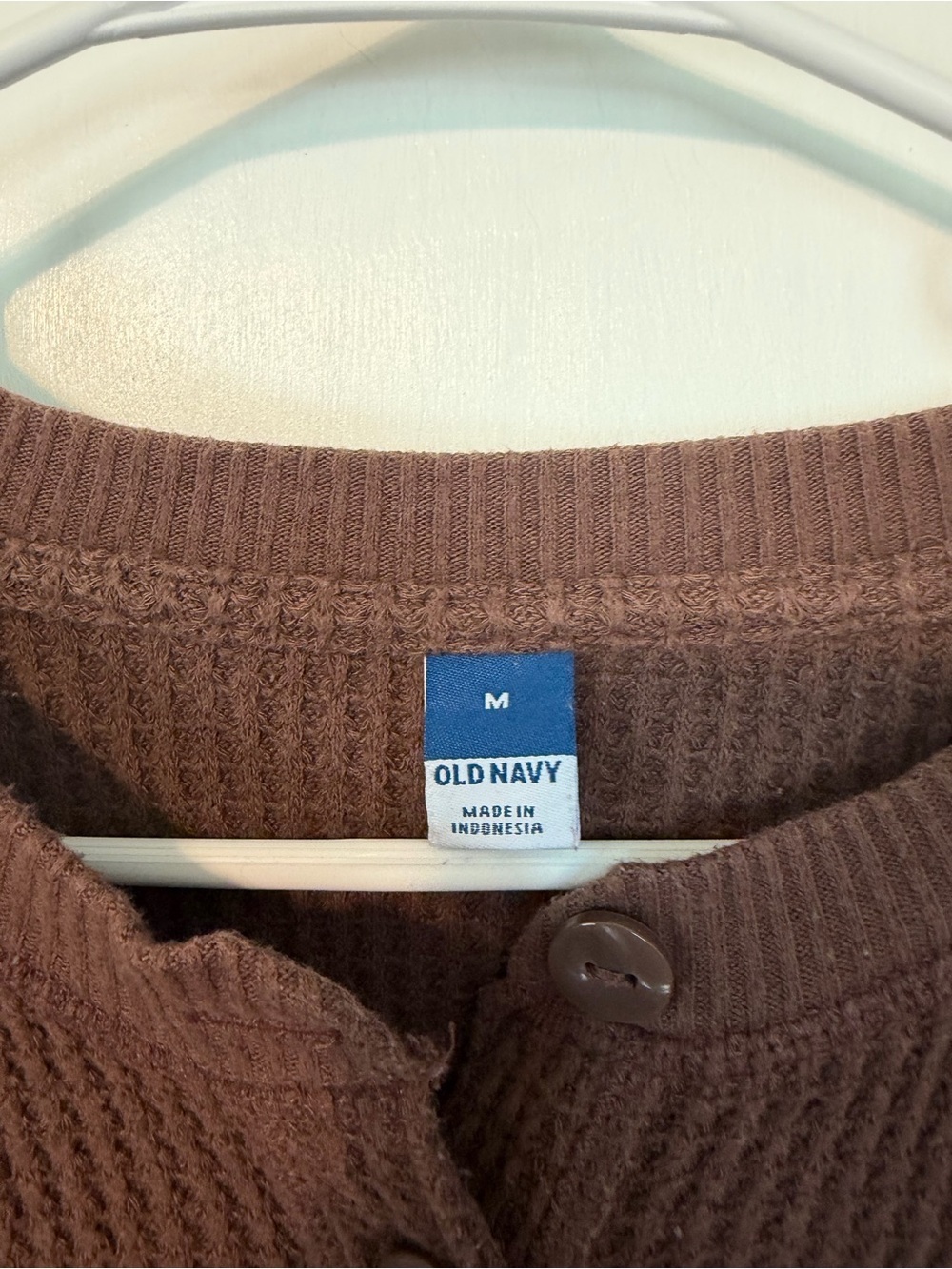 Old Navy Women's Brown Waffle Crewneck Sweater - Picture 2 of 3